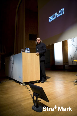 gallery/gal/Puhujat ja esitykset/GREENBERG.jpg